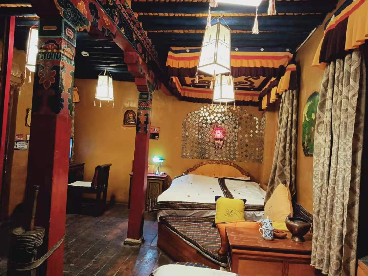 Shambhala Palace Hotel Lhasa Exterior foto