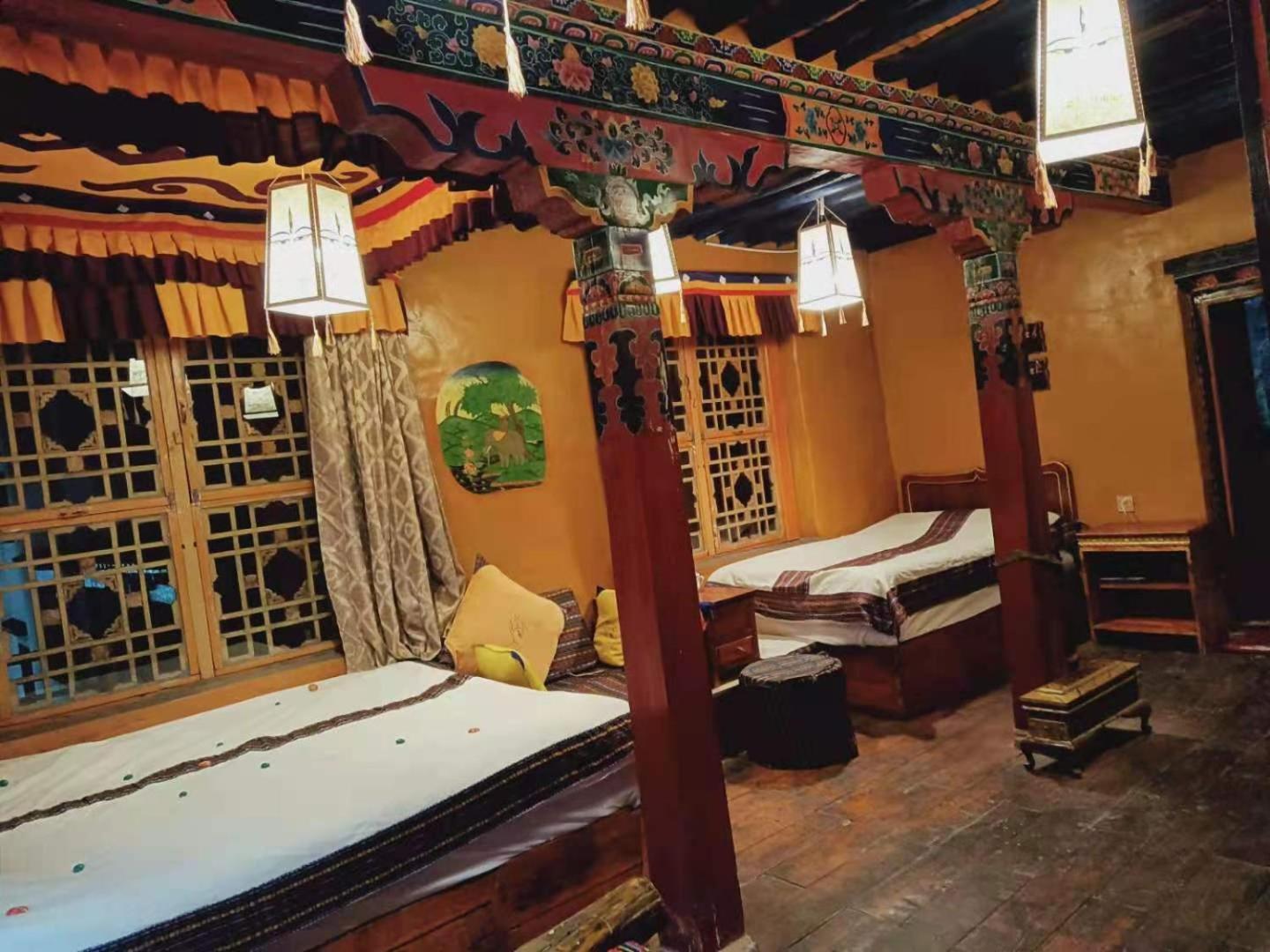 Shambhala Palace Hotel Lhasa Exterior foto