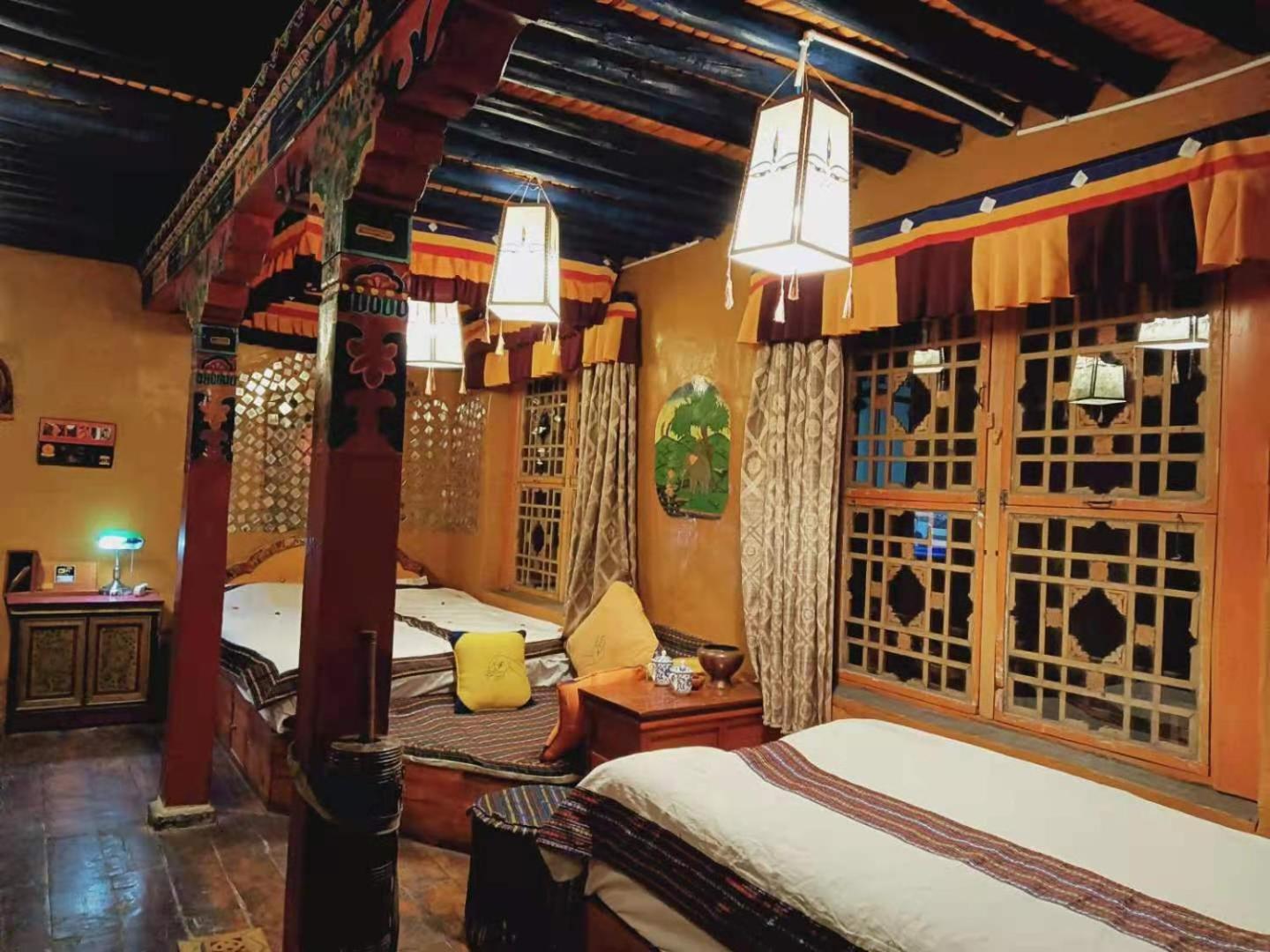 Shambhala Palace Hotel Lhasa Exterior foto